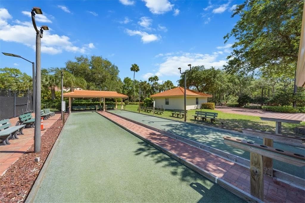 1615 Windy Pines Dr 7, Naples, FL 34112-28