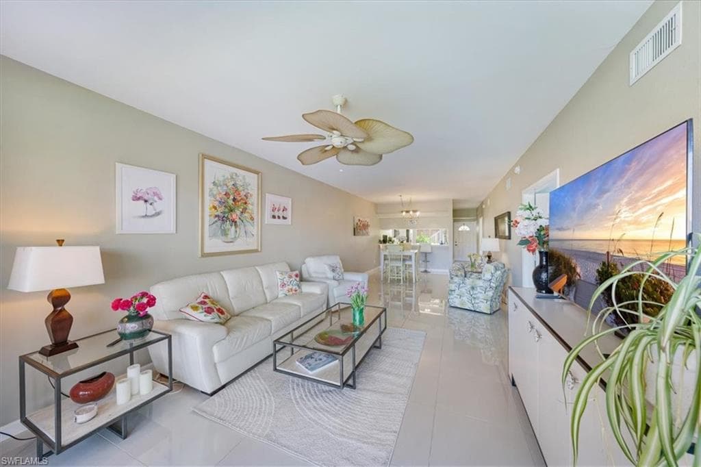 1615 Windy Pines Dr 7, Naples, FL 34112-8