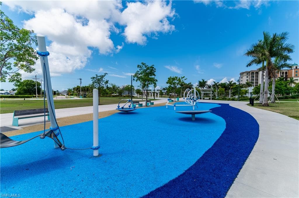 465 Bald Eagle Dr 3, Marco Island, FL 34145-13