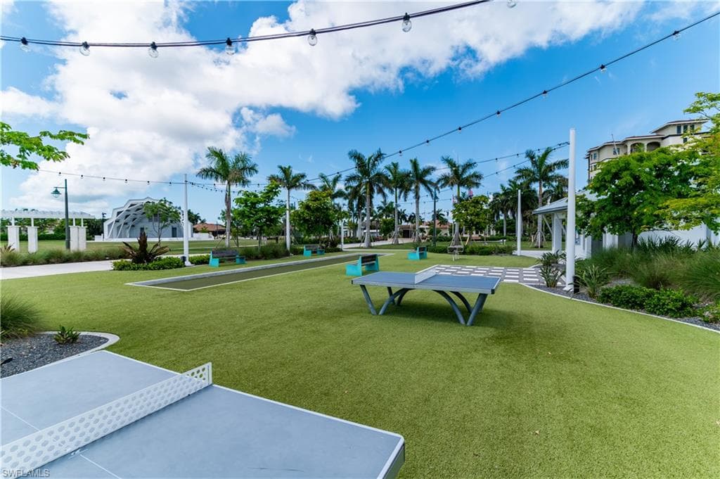 465 Bald Eagle Dr 3, Marco Island, FL 34145-15