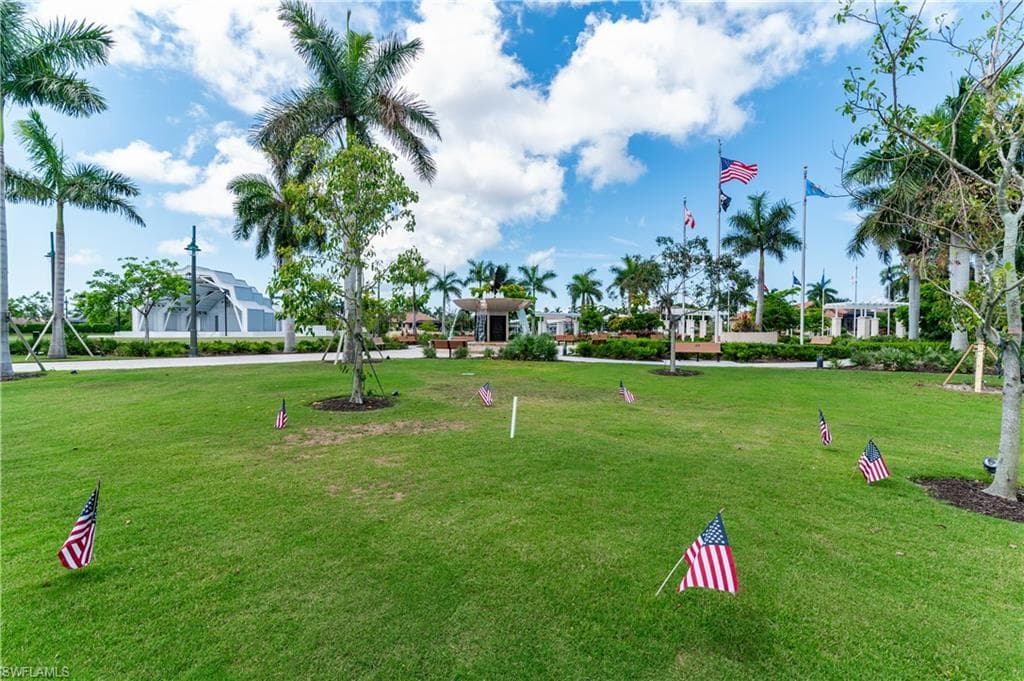465 Bald Eagle Dr 3, Marco Island, FL 34145-17