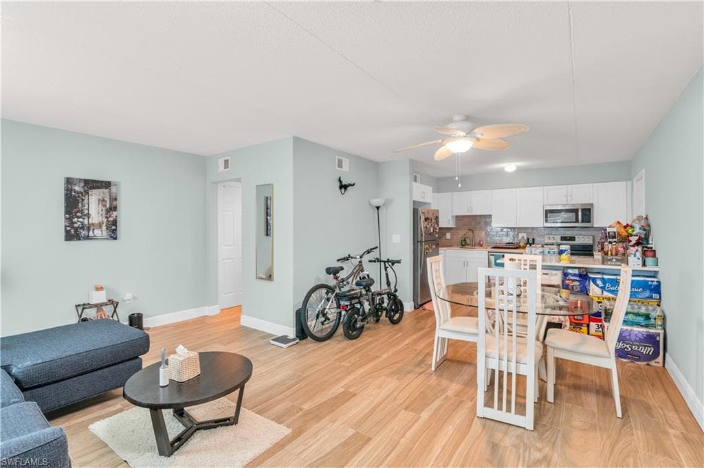 465 Bald Eagle Dr 3, Marco Island, FL 34145-5