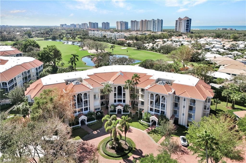 8410 Abbington Cir A22, Naples, FL 34108-1