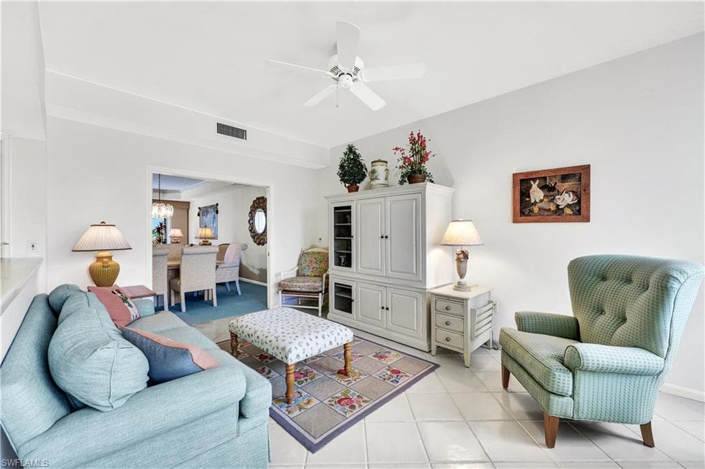 8410 Abbington Cir A22, Naples, FL 34108-8