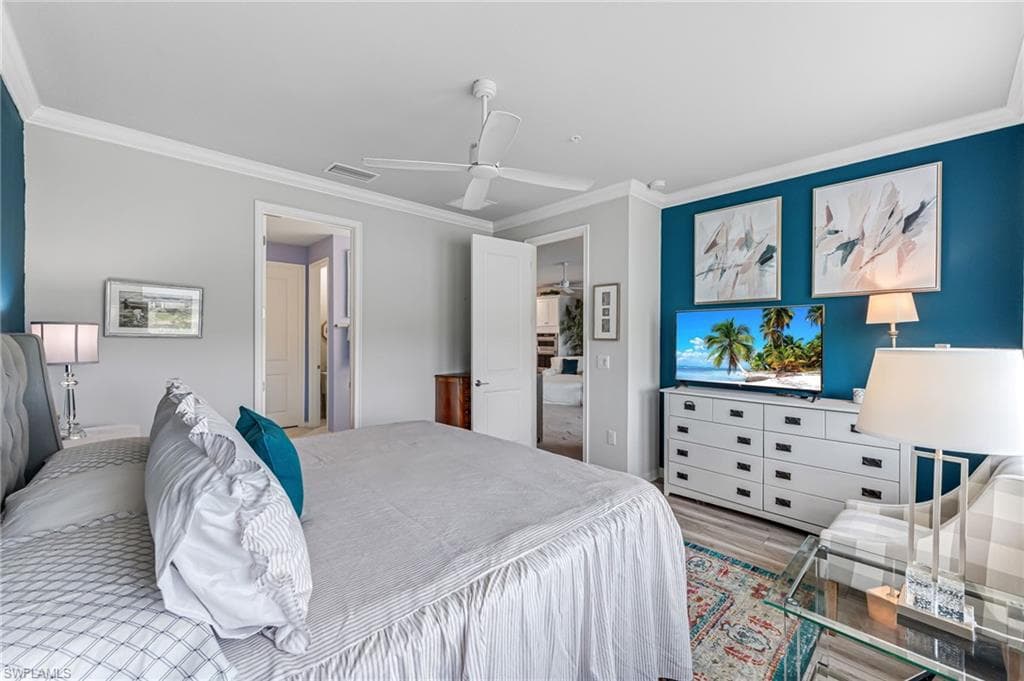 4705 Arboretum Cir 202, Naples, FL 34112-15