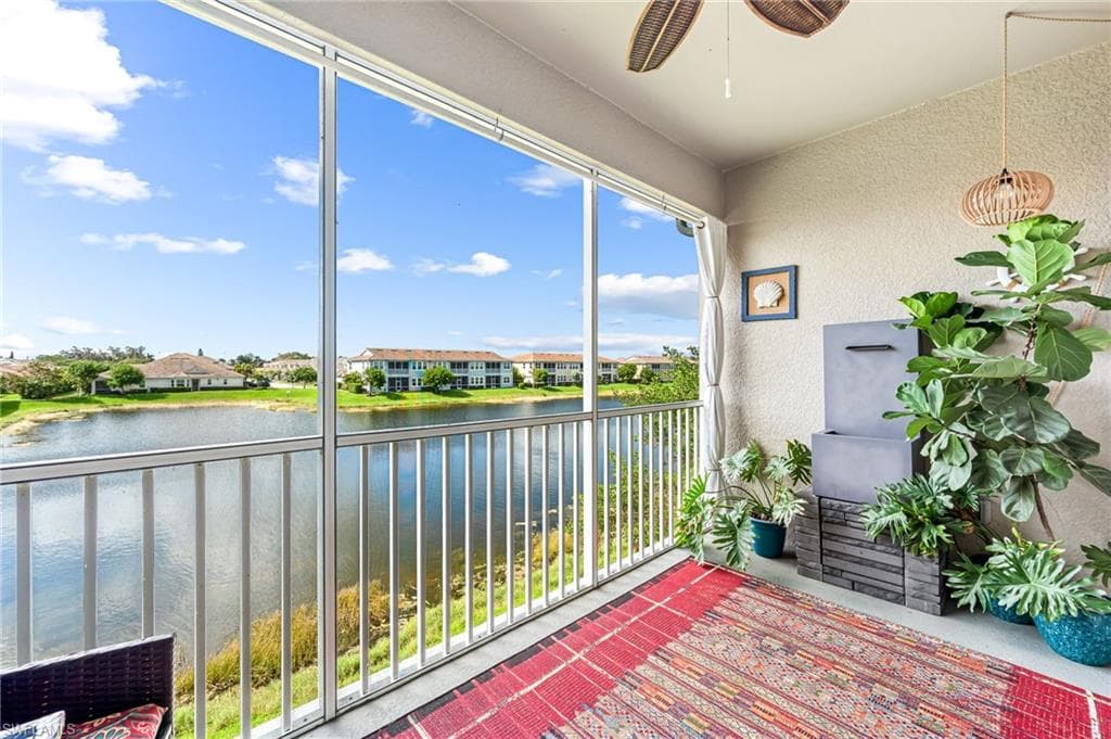 4705 Arboretum Cir 202, Naples, FL 34112-24