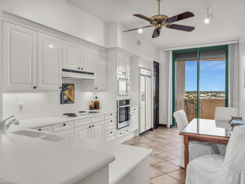 930 Cape Marco Dr 703, Marco Island, FL 34145-13
