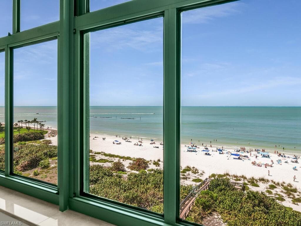 930 Cape Marco Dr 703, Marco Island, FL 34145-18