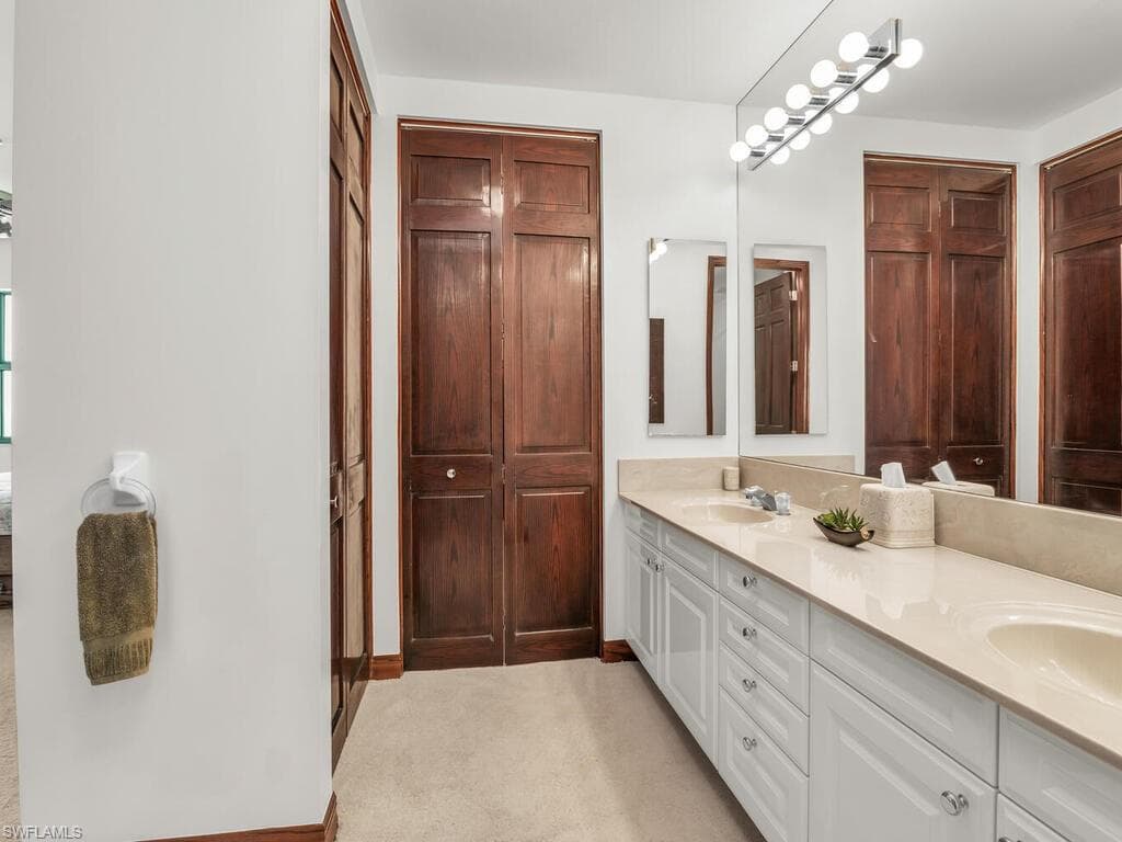 930 Cape Marco Dr 703, Marco Island, FL 34145-19