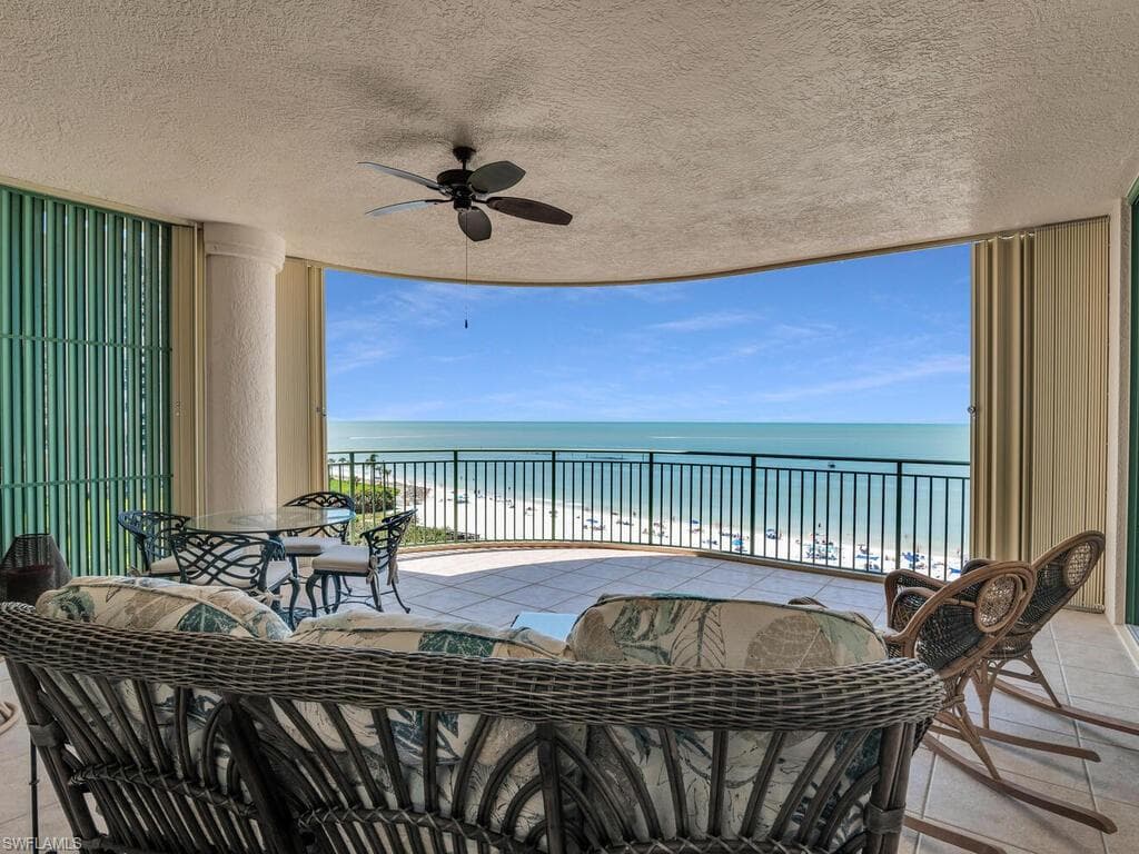 930 Cape Marco Dr 703, Marco Island, FL 34145-4