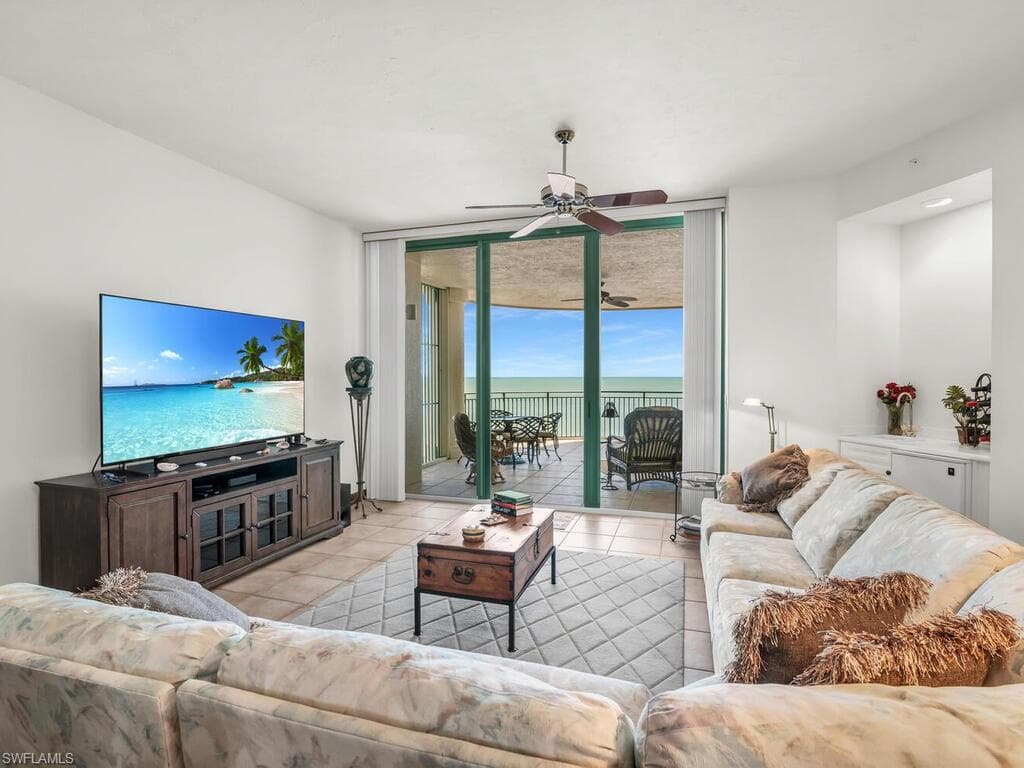 930 Cape Marco Dr 703, Marco Island, FL 34145-5