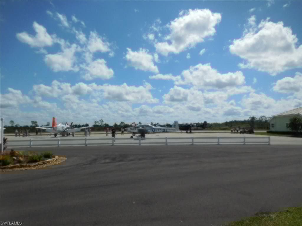 4085 Skyway Dr Lot#33, Naples, FL 34112-2922-16