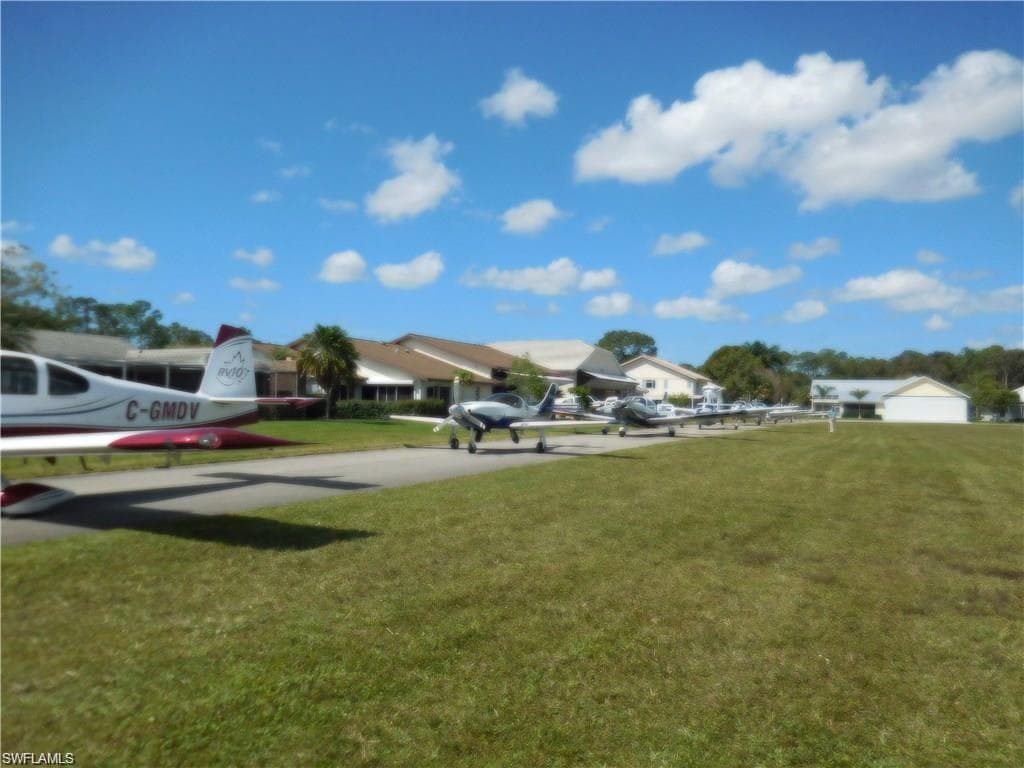 4085 Skyway Dr Lot#33, Naples, FL 34112-2922-7