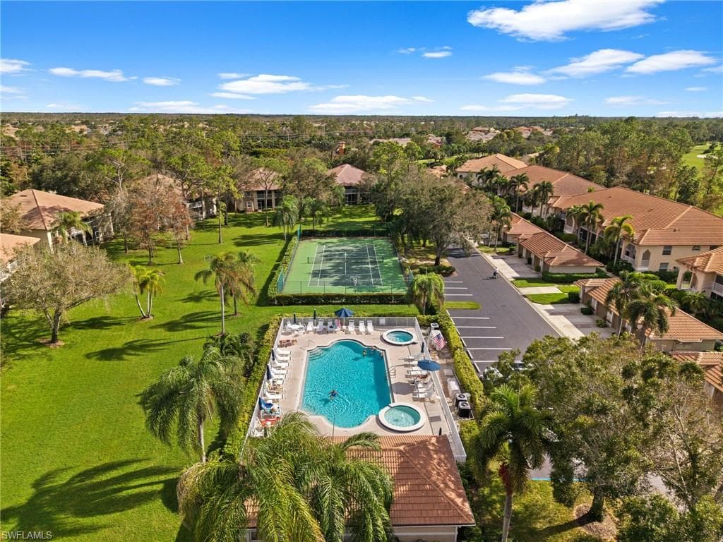 8073 Panther Trl 1403, Naples, FL 34113-30