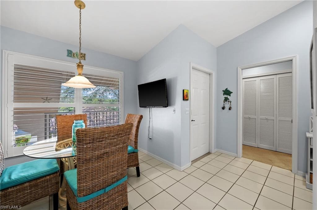 8073 Panther Trl 1403, Naples, FL 34113-6