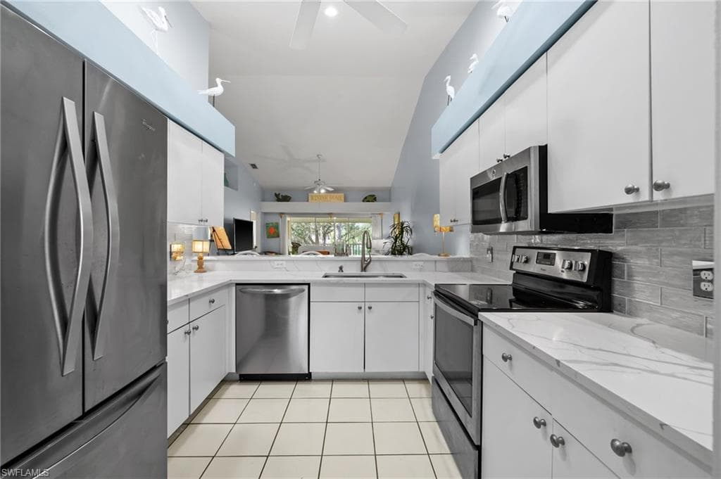 8073 Panther Trl 1403, Naples, FL 34113-7