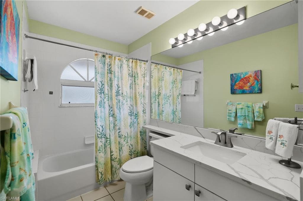 8073 Panther Trl 1403, Naples, FL 34113-8