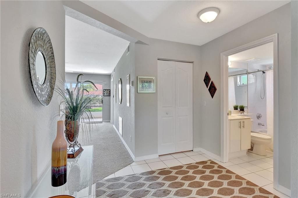 1766 Reuven Cir 1403, Naples, FL 34112-9