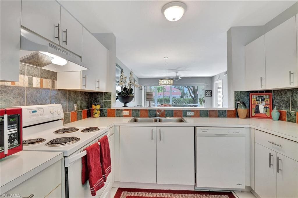 1766 Reuven Cir 1403, Naples, FL 34112-11