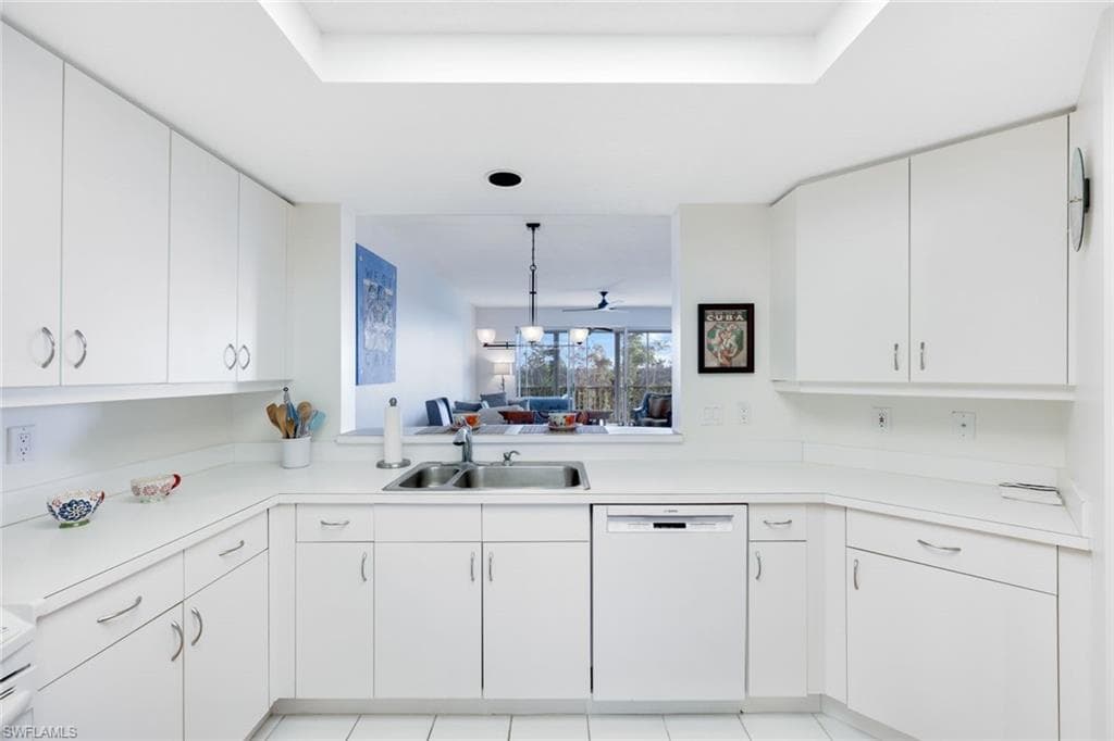 262 Barefoot Beach Blvd 204, Bonita Springs, FL 34134-11