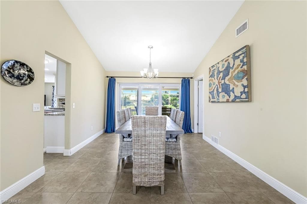 326 Rockhill Ct, Marco Island, FL 34145-15