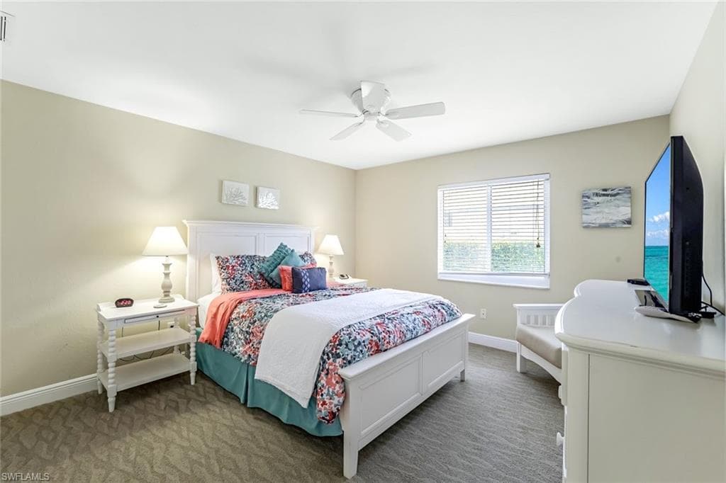 326 Rockhill Ct, Marco Island, FL 34145-21
