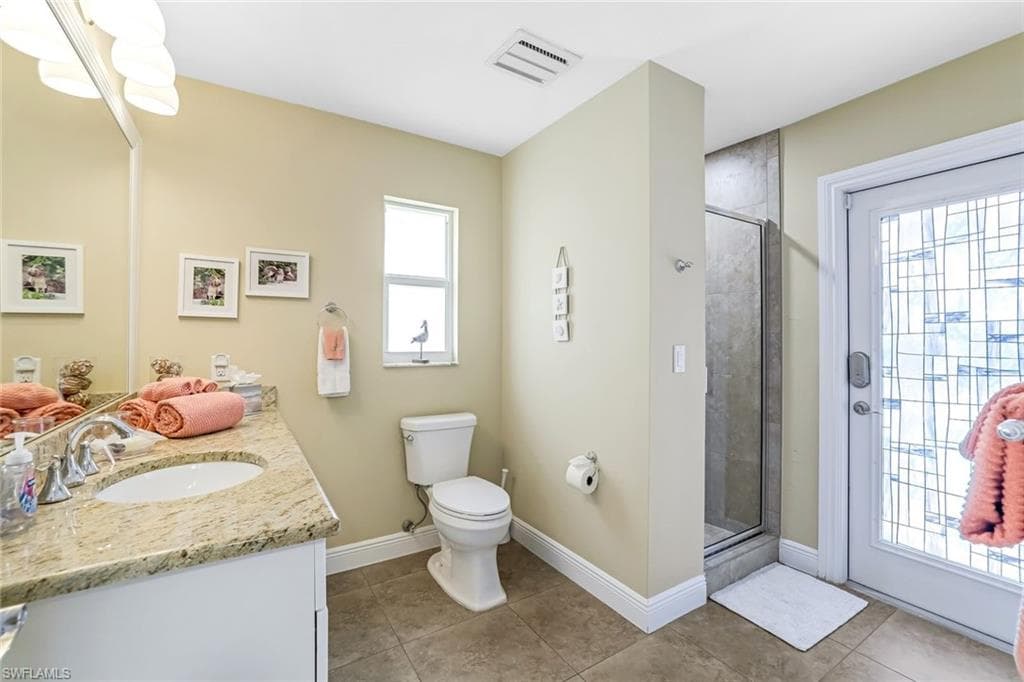 326 Rockhill Ct, Marco Island, FL 34145-23