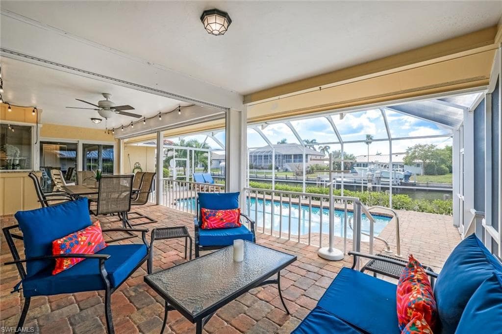 326 Rockhill Ct, Marco Island, FL 34145-27