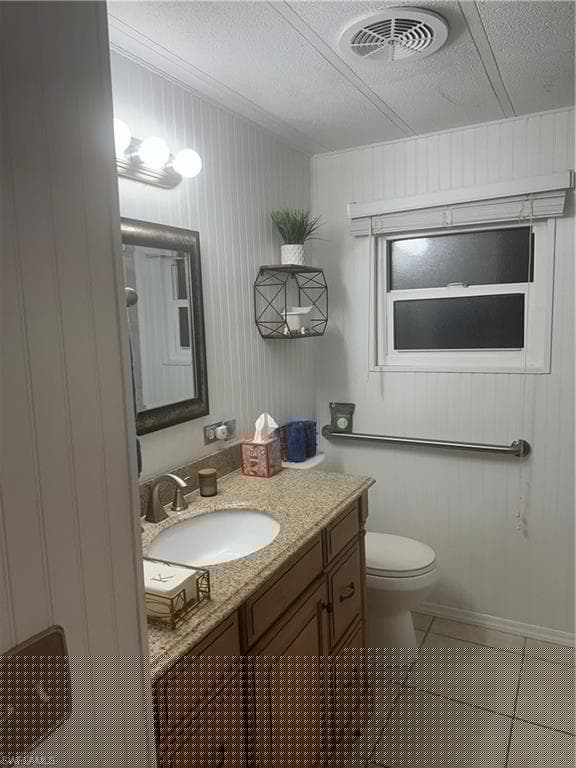 68 Enchanting Blvd E-68, Naples, FL 34112-22