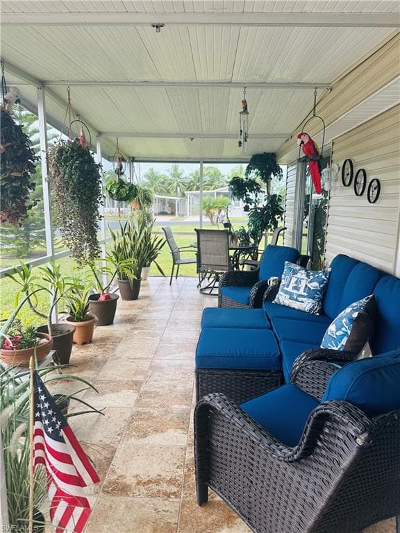 68 Enchanting Blvd E-68, Naples, FL 34112-23