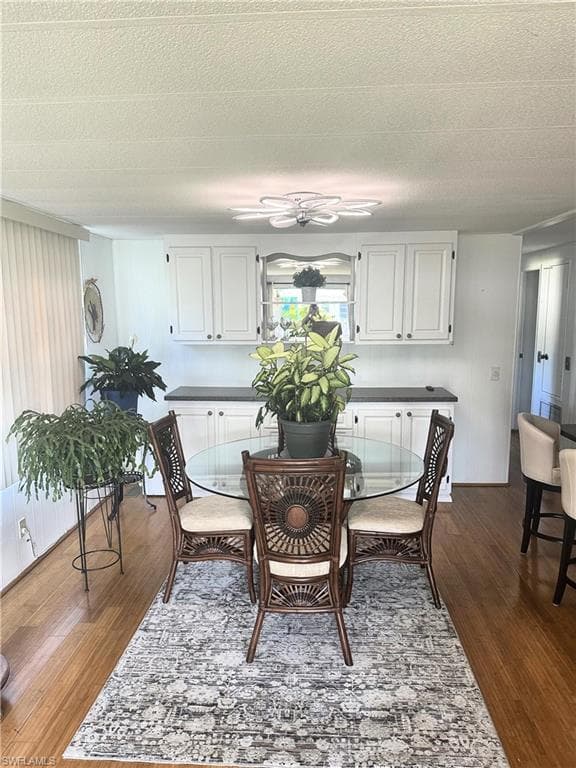 68 Enchanting Blvd E-68, Naples, FL 34112-6