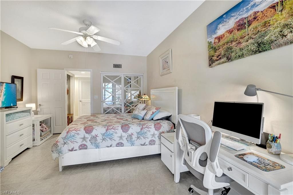 2249 Anchorage Ln B, Naples, FL 34104-21