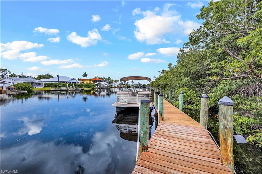 2249 Anchorage Ln B, Naples, FL 34104-33