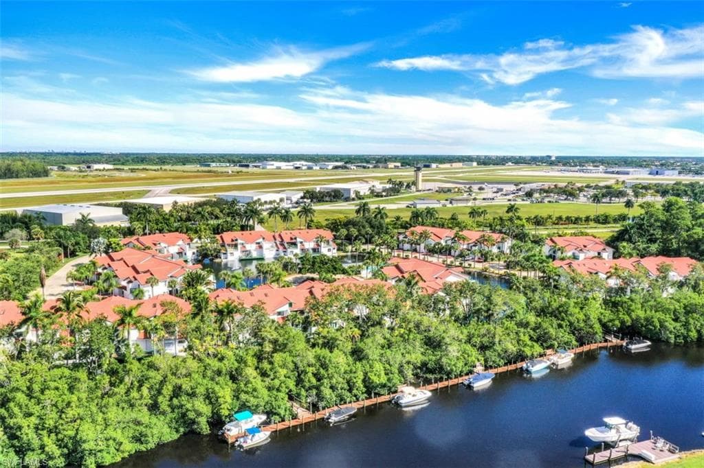 2249 Anchorage Ln B, Naples, FL 34104-34