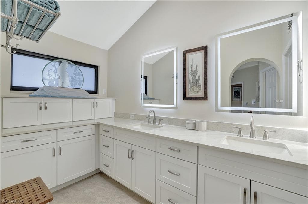 2249 Anchorage Ln B, Naples, FL 34104-6