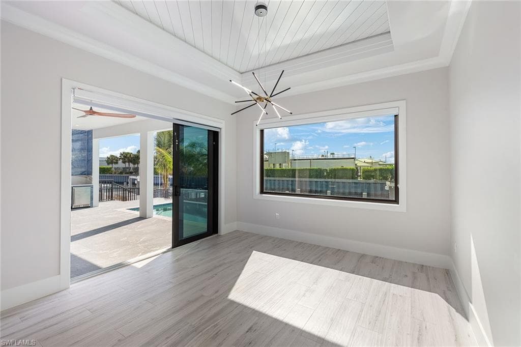 848 Rose Ct, Marco Island, FL 34145-9