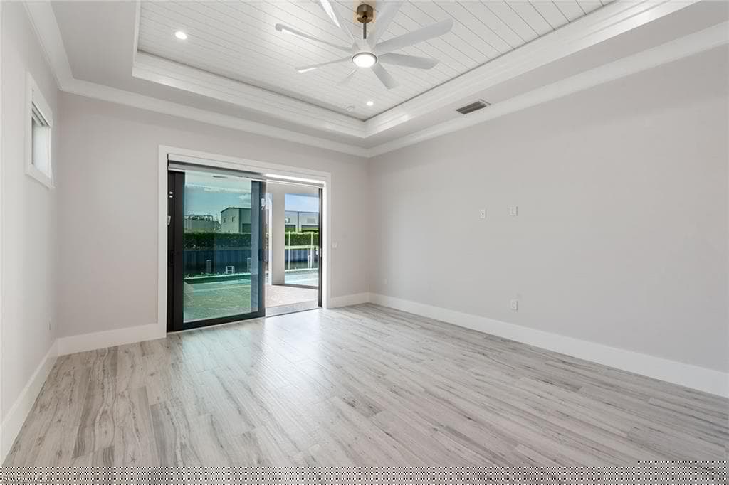 848 Rose Ct, Marco Island, FL 34145-16