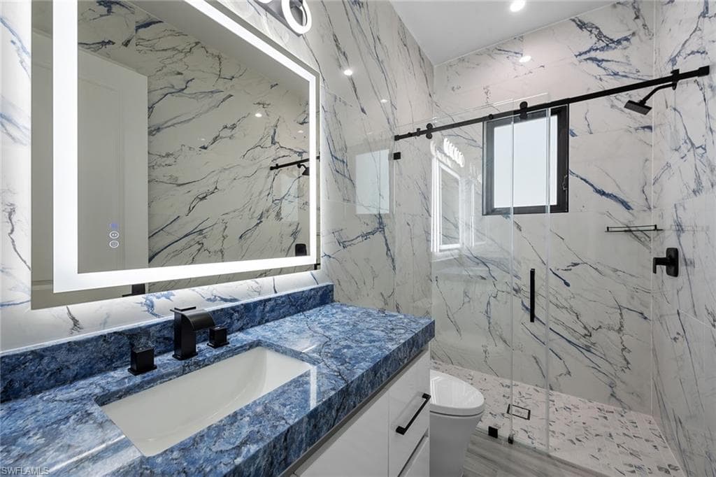 848 Rose Ct, Marco Island, FL 34145-23