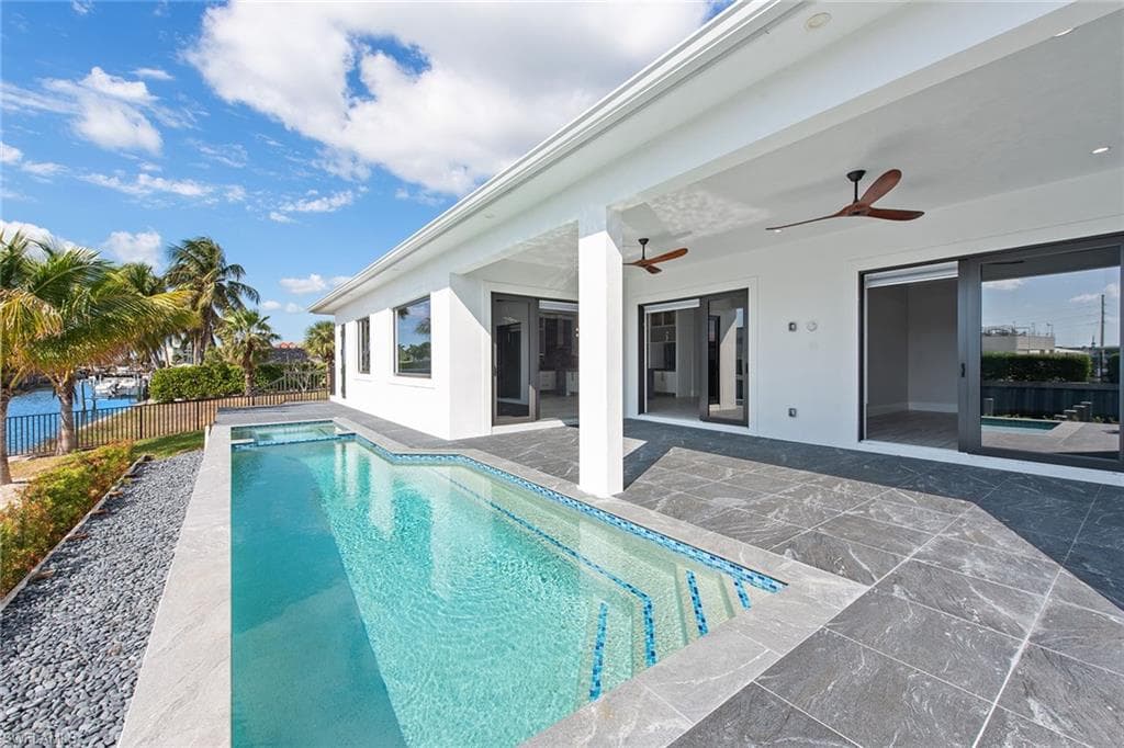 848 Rose Ct, Marco Island, FL 34145-29