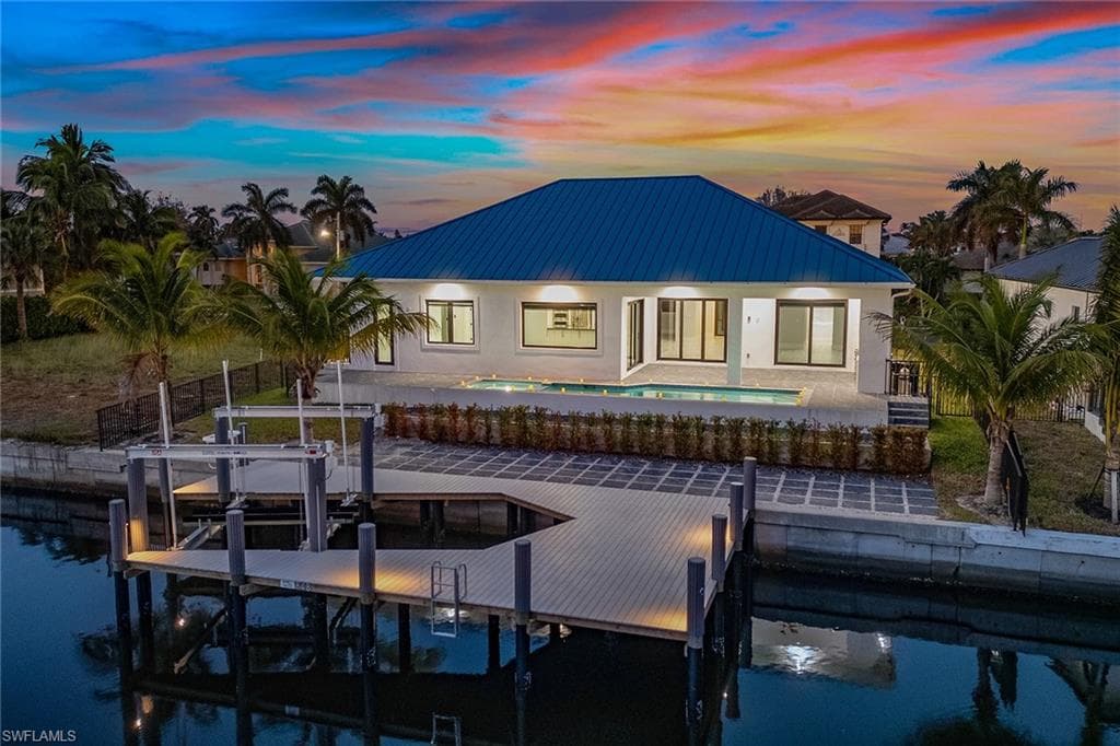 848 Rose Ct, Marco Island, FL 34145-41