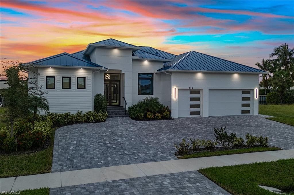 848 Rose Ct, Marco Island, FL 34145-48