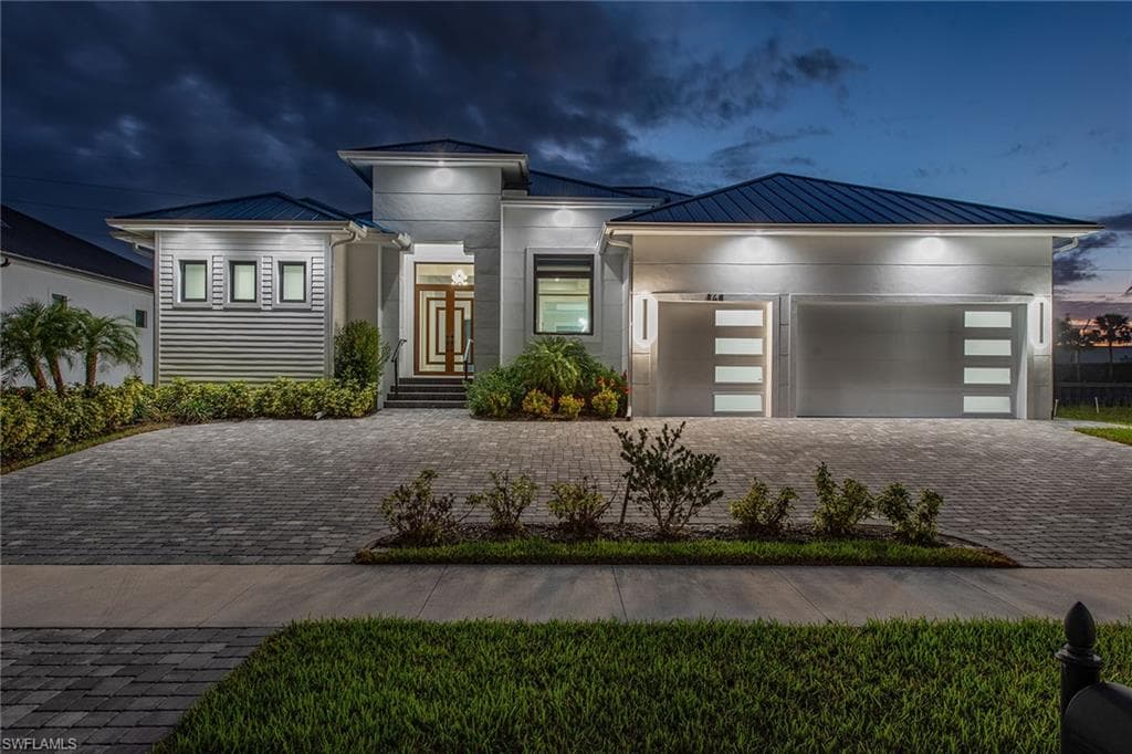 848 Rose Ct, Marco Island, FL 34145-49