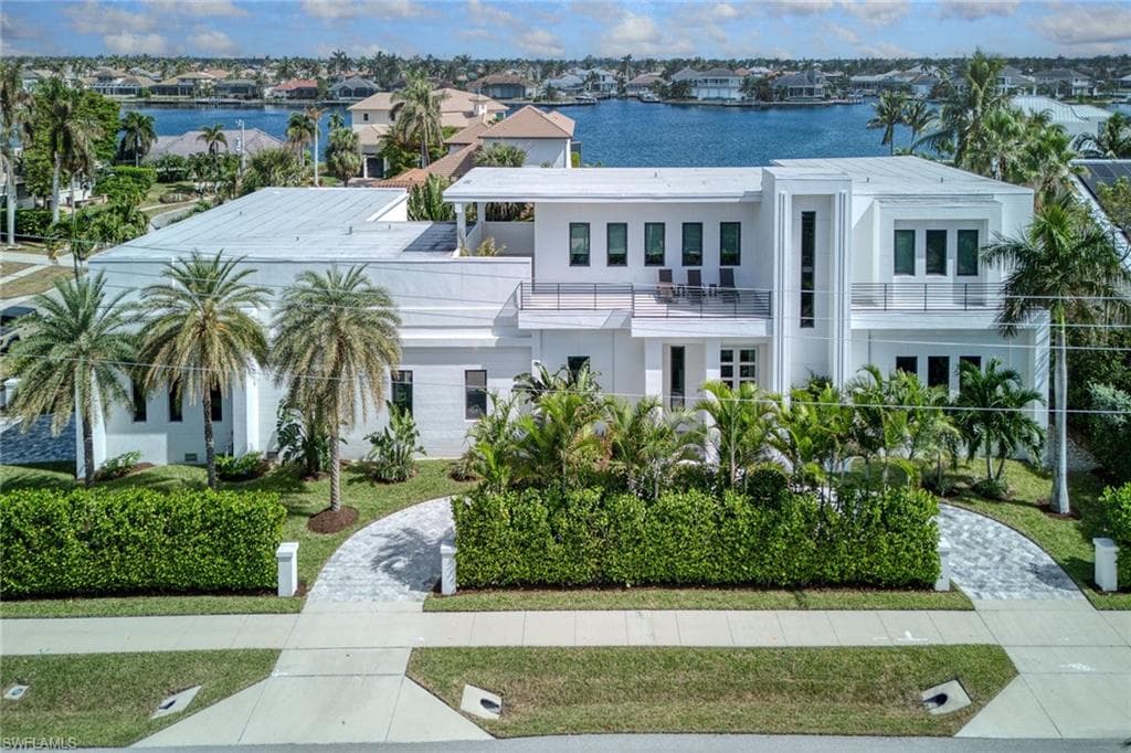 981 Aster Ct, Marco Island, FL 34145-4