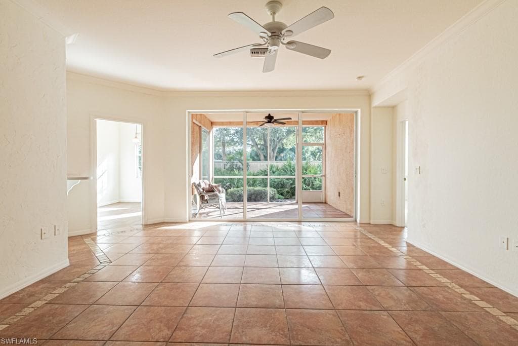 3301 Coconut Island Dr 101, Estero, FL 34134-4