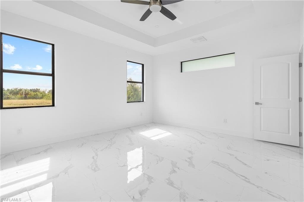 1806 21st Pl, Cape Coral, FL 33909-27