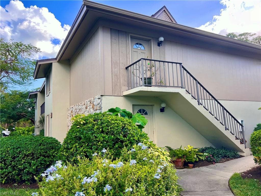 1940a Bald Eagle Dr, Naples, FL 34105-14