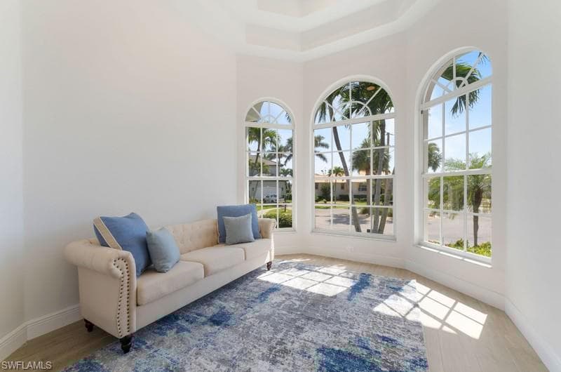 836 Saturn Ct, Marco Island, FL 34145-11