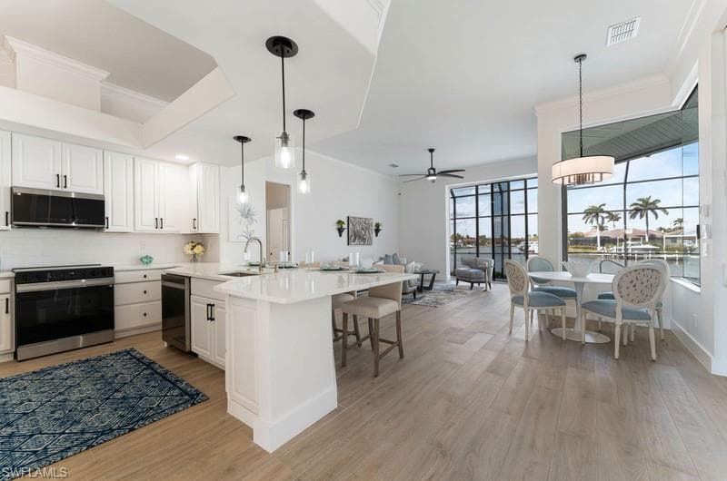 836 Saturn Ct, Marco Island, FL 34145-20