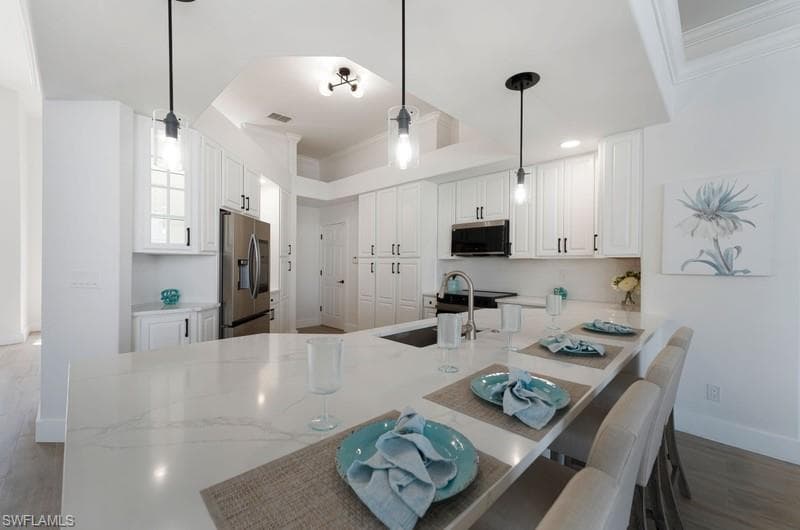 836 Saturn Ct, Marco Island, FL 34145-22