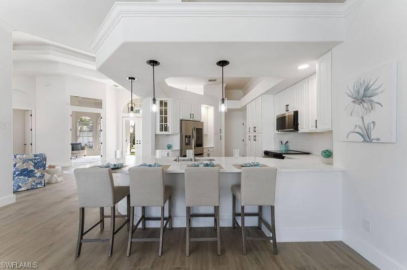 836 Saturn Ct, Marco Island, FL 34145-27